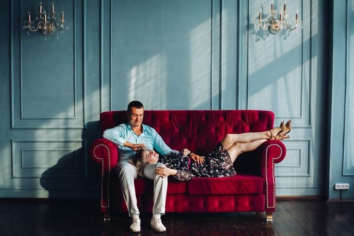 The Ultimate Guide on Luxury Sofas That Redefine Comfort and Style in Your Home